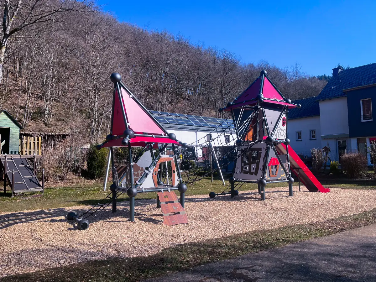 Structure ludique au Camping Tintesmühle Luxembourg